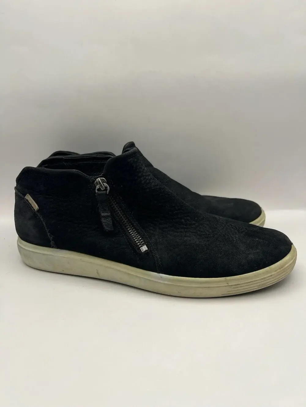 Ecco Soft 7 Low Zip Black Booties Size 41 Women Size 10 - 10.5